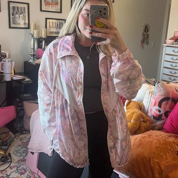 FP Movement x Hatch Under The Sun Maternity Zip Up| FP Windbreaker - Picture 7 of 15